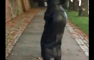 Der Vater macht eine ...