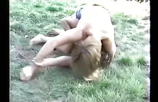Mädchen mit großen T ...